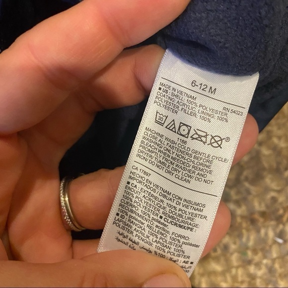 Old Navy Baby Frost-Free Hooded Puffer Jacket NavySize 6/12m NWOT - Picture 7 of 8